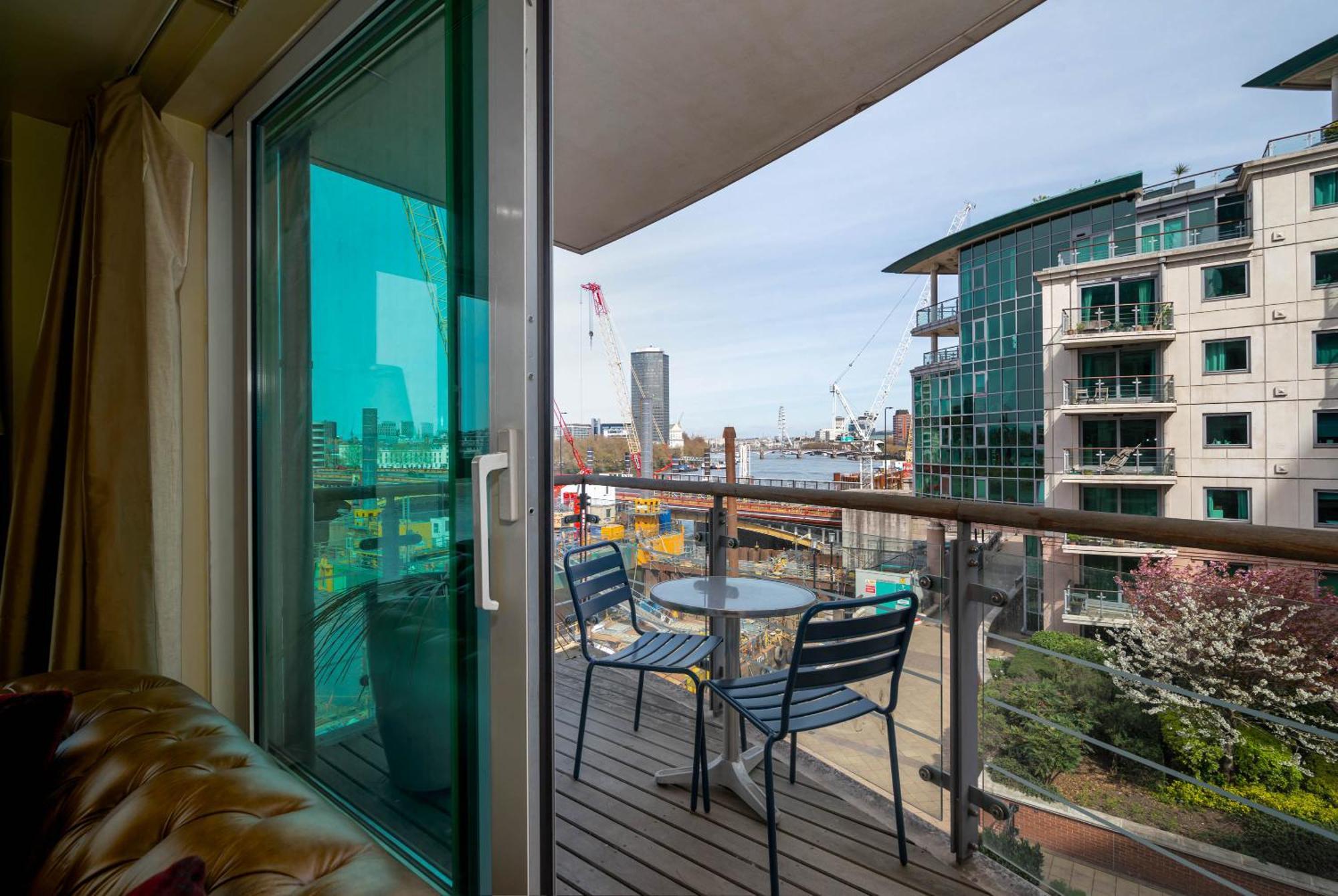 Fabulous 3 Bed Apartment In Vauxhall Londra Dış mekan fotoğraf