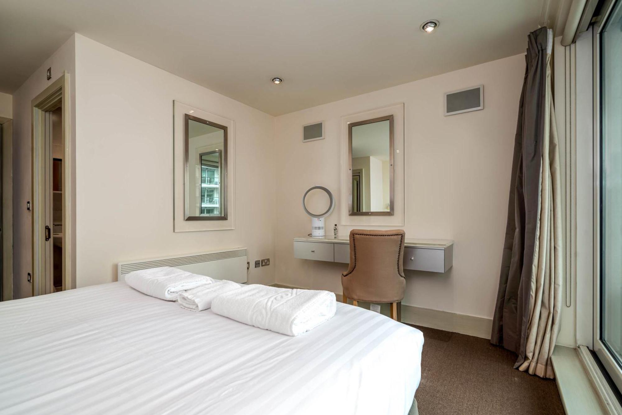 Fabulous 3 Bed Apartment In Vauxhall Londra Dış mekan fotoğraf